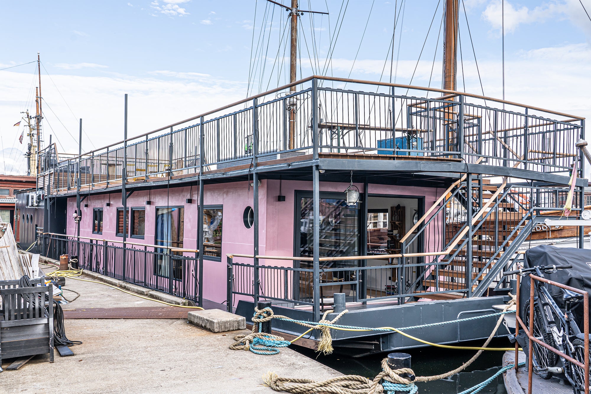 Das Hausboot - Fynn Kliemann & Olli Schulz